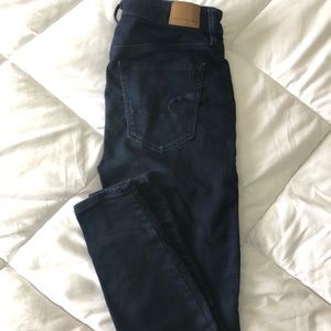 AE high waisted jeans